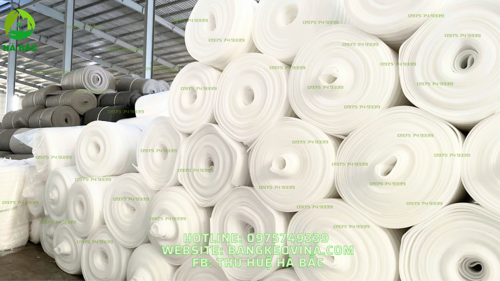 mang-foam-boc-lot-do-go-gia-re