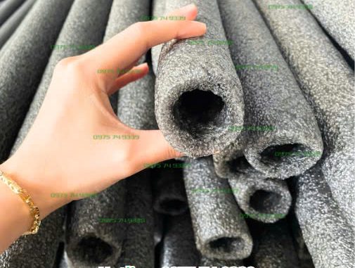 ong-xop-pe-foam-den-ruot-rong