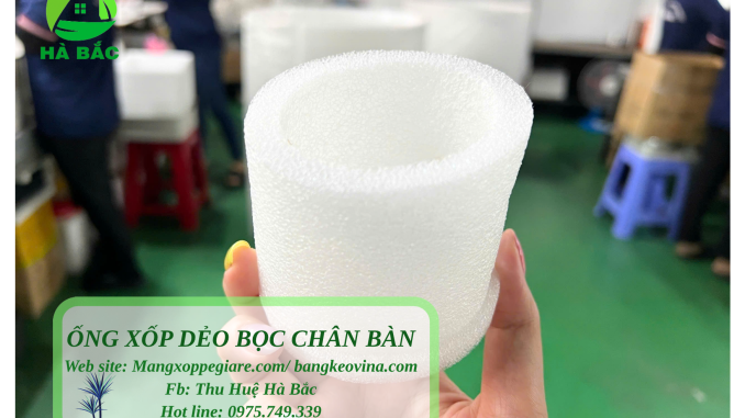 lắp ống xốp liền trên thanh inox