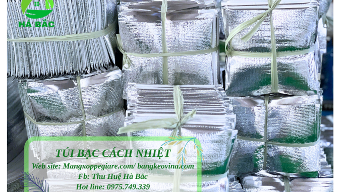 sắp đơn trong túi giữ nhiệt TP HCM